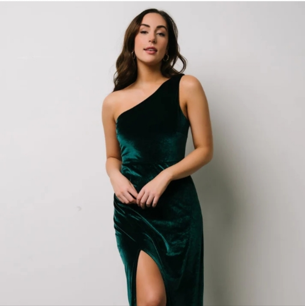 NWT Baltic Born Emerald Tatiana Velvet Dress